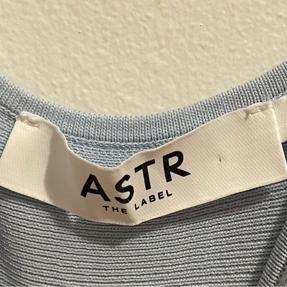 Astr Blue Pleated Midi Sundress Sleeveless - Picture 2 of 3